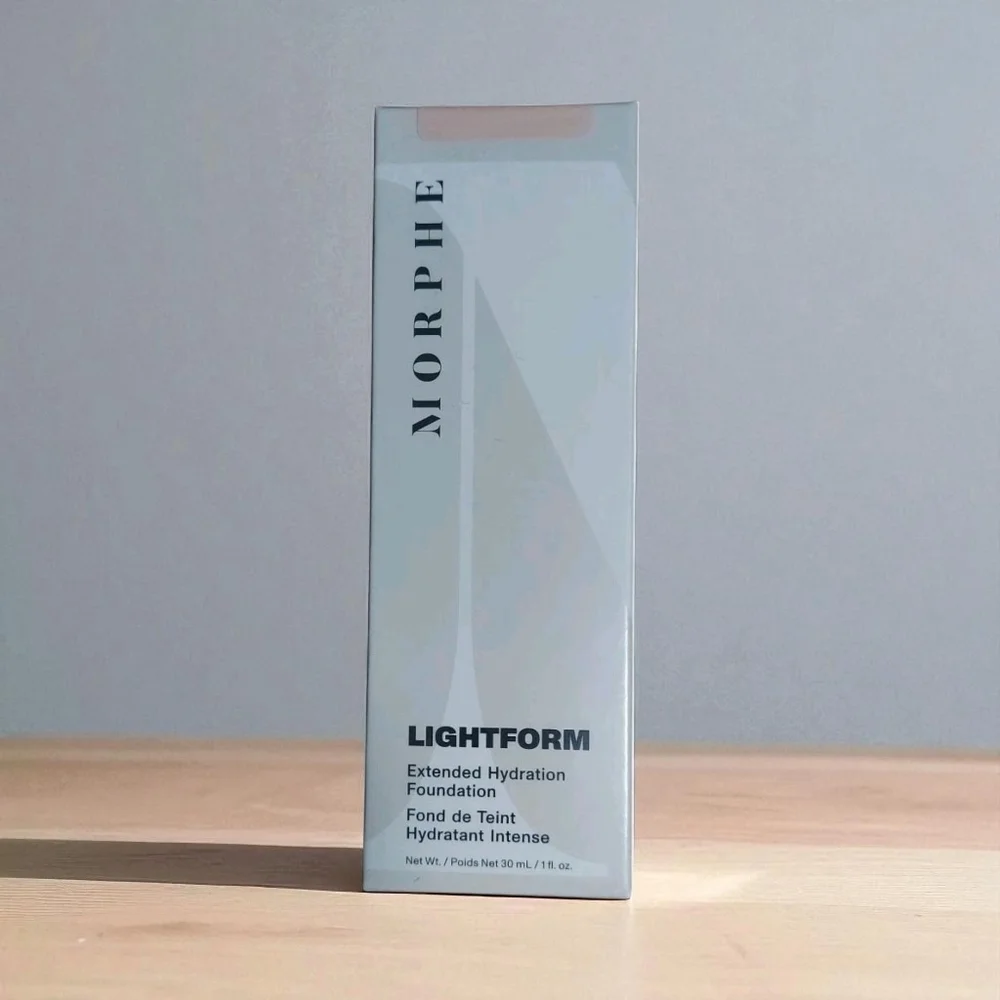 Morphe Lightform Extended Hydration Foundation Medium 09W NEW